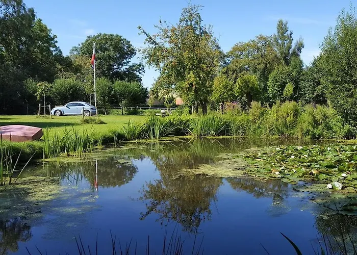 別荘 Thatched In The Meadow